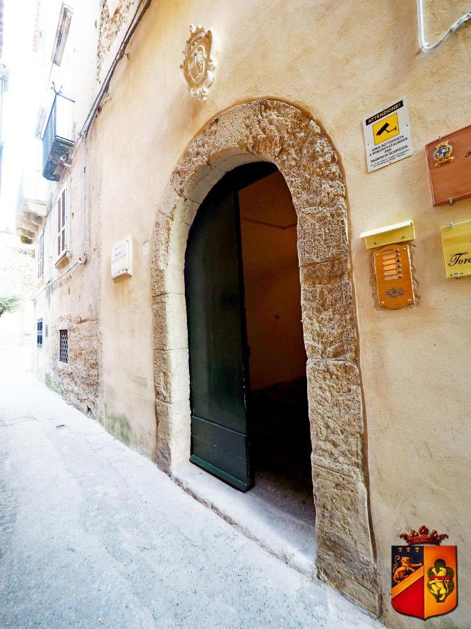 Palazzo Toraldo Di Francia Bed & Breakfast Tropea Eksteriør bilde